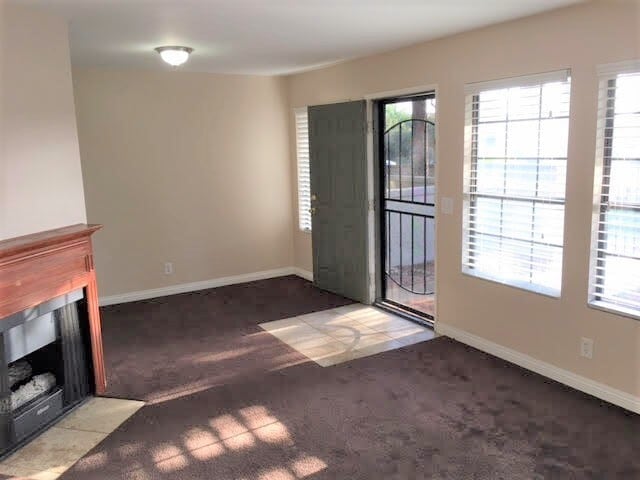 Building Photo - 8167 Vineyard Ave