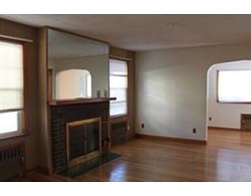 Building Photo - 11 Bridgham Ave