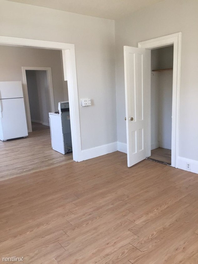 Primary Photo - 1 br, 1 bath Apartment - 193 Center St Apt 1