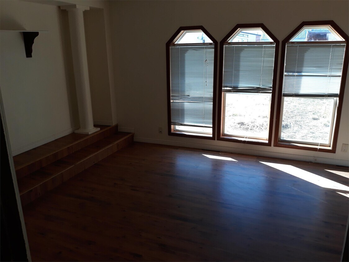 303 Cottonwood Ave, Big Piney, WY 83113 House Rental in Big Piney, WY