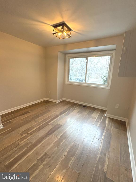 Foto del edificio - 9432 Merryrest Rd