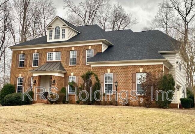 Foto del edificio - 159 Sanford Ferry Ct