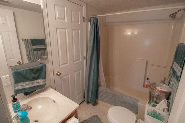 Foto del edificio - 4300 W Caleb Ct