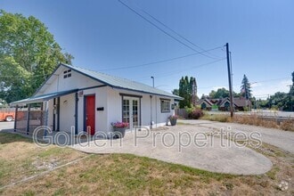 Building Photo - 1402 N Nora St