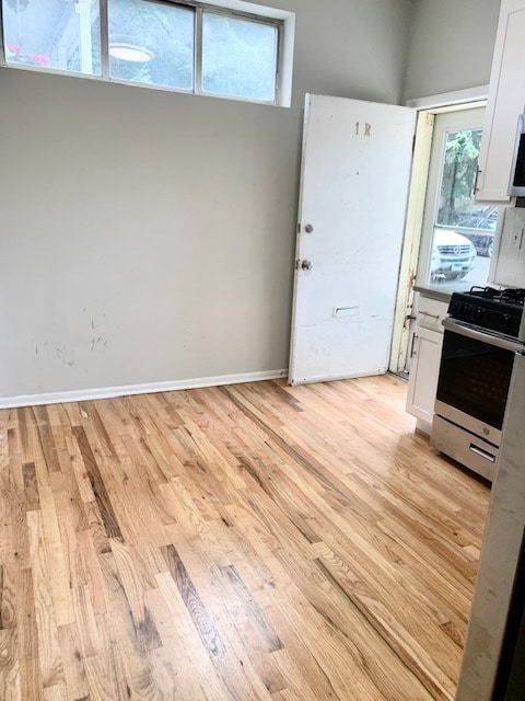 Building Photo - 2835 N Racine Ave