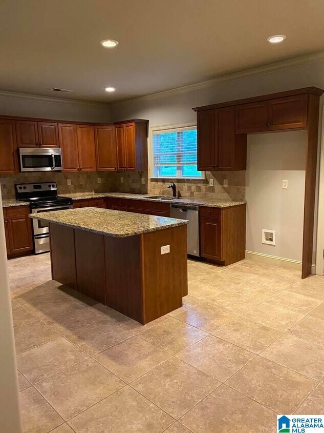 217 Lacey Ave, Alabaster, AL 35114 House Rental in Alabaster, AL