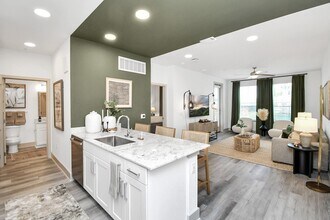 Building Photo - 2020 Grandway Dr