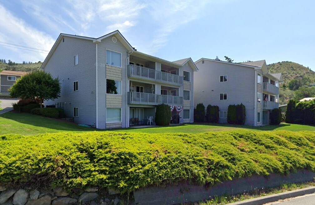 Primary Photo - 2307 W Woodin Ave