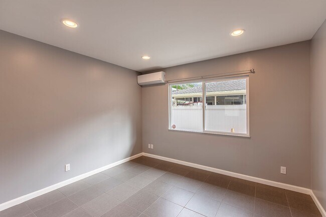 Foto del edificio - 2615 Booth Rd