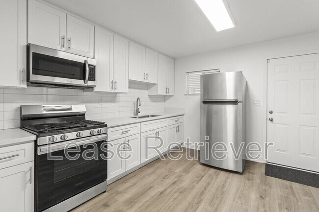 Foto del edificio - 135 Pacific Rd