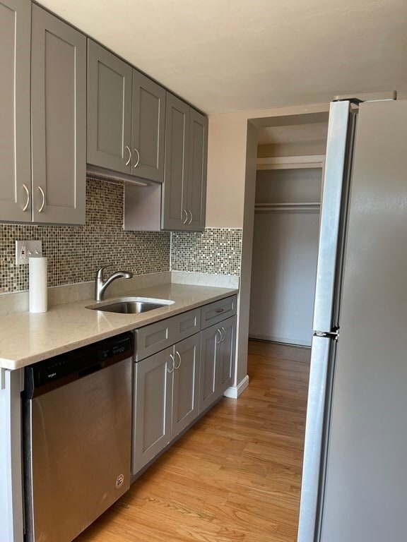 31 Jones Terrace Unit 5, Stoughton, MA 02072 Condo for Rent in