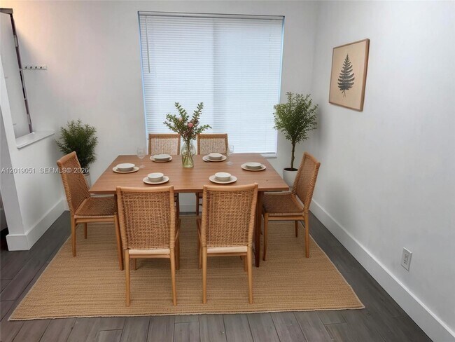 Foto del edificio - 10521 SW 158th Ct