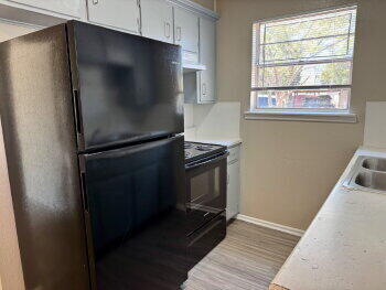 Building Photo - 2122 21st St