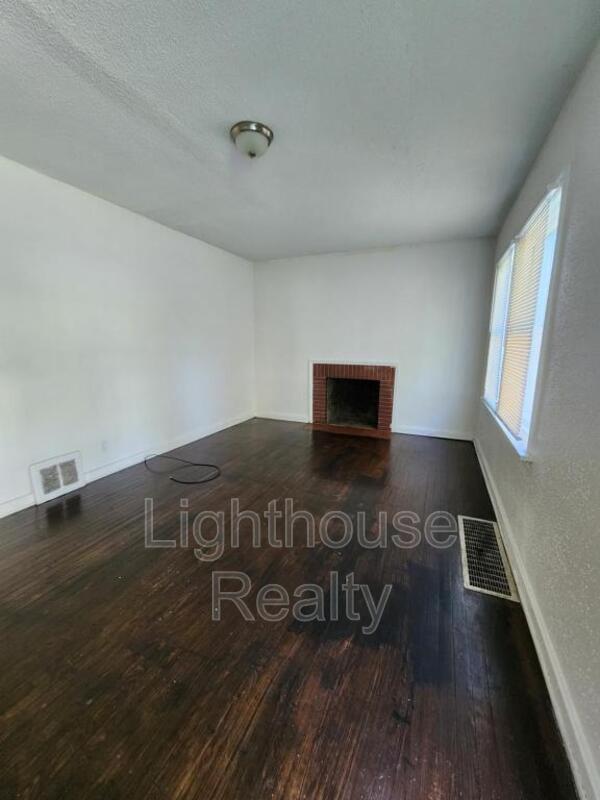 Foto del edificio - 1044 Whitcomb St