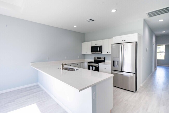Foto del edificio - 1125-1111 11th Ct SW