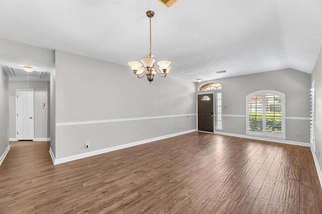 Building Photo - 16414 Dawncrest Way