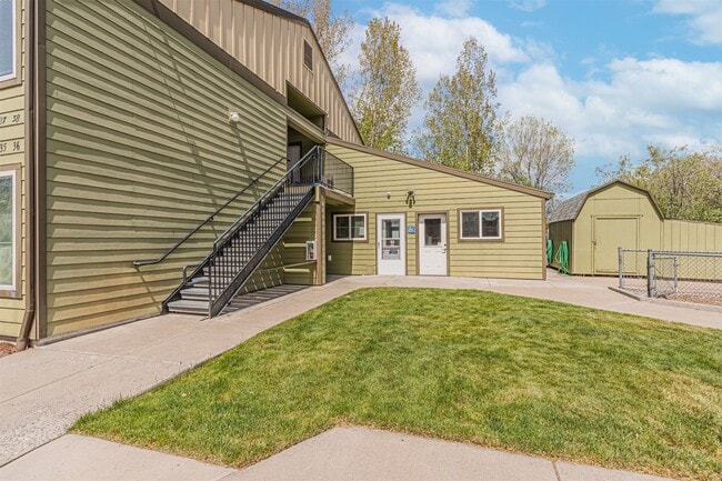 Foto del edificio - 2210 SW 19th St