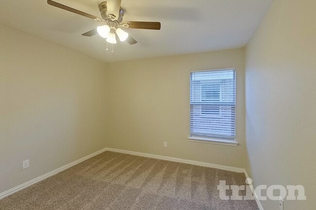 Building Photo - 1348 Renoir Dr