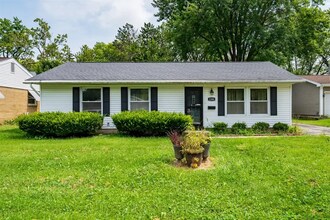 Building Photo - 1206 Aurora Way