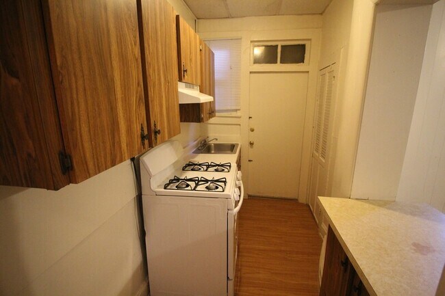 Foto del edificio - 710 St Paul St