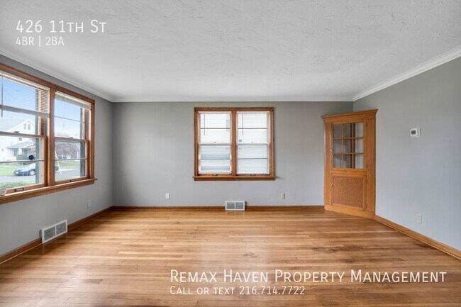 Foto del edificio - 426 11th St., Elyria - Spacious 4 bedroom ...