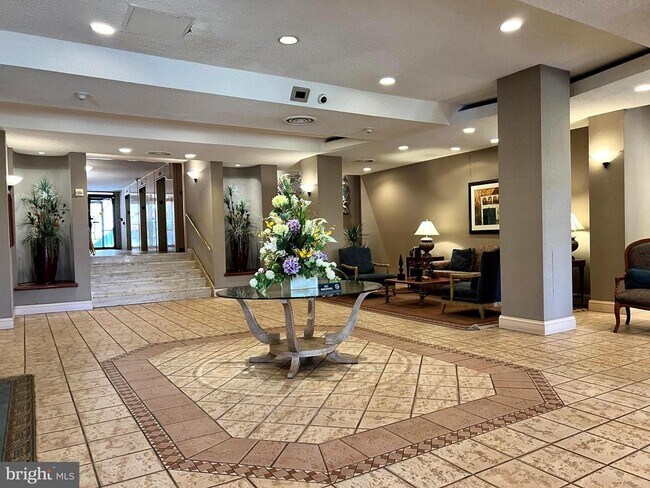 Foto del edificio - 7420 #506 WESTLAKE Ter