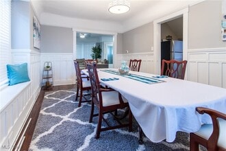 Building Photo - 10605 Ashbury Ave