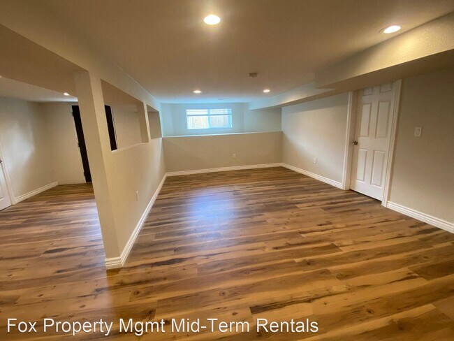 Building Photo - 2 br, 1 bath House - 3301 W 35th Ave Unit B