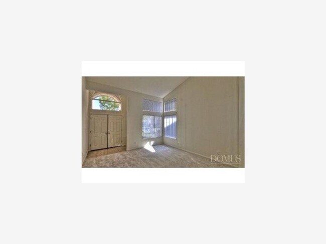 Foto del edificio - $4,800 / 5 BR - STUNNING UNION CITY MODEL HOME FOR RENT