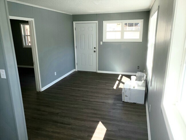 Living Room - 4137 NE Winn Rd