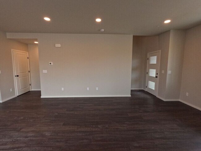 Foto del edificio - 2814 Barnstormer St