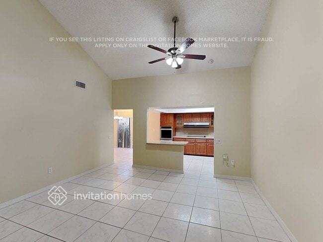 Foto del edificio - 17334 NW 62nd Ct