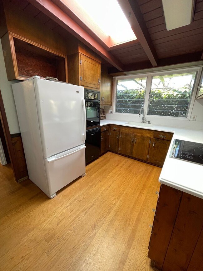 Foto del edificio - 3 Bedroom, 2 Bath Home On Quiet Street