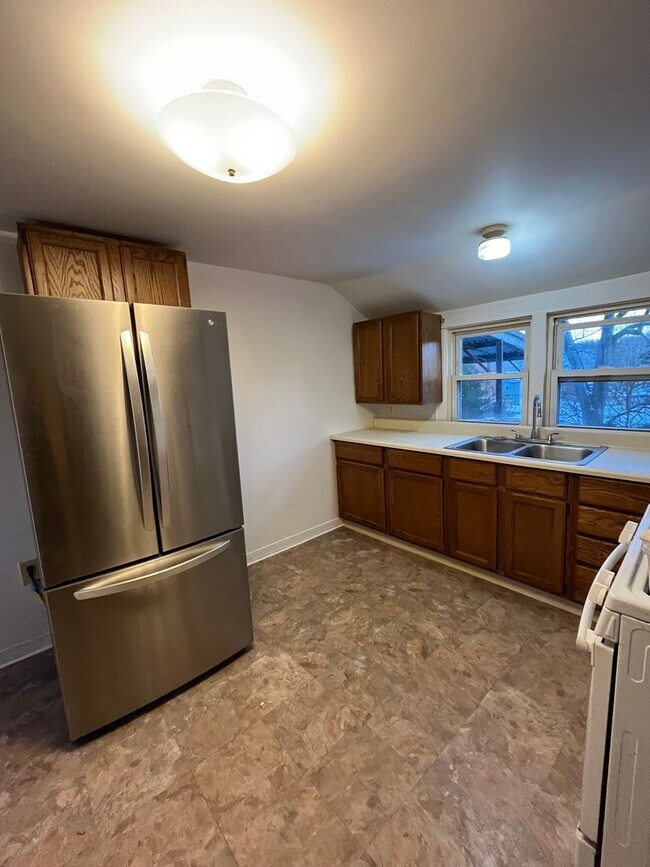 Foto del edificio - 411-413-415 Spruce St. Canonsburg PA 15317