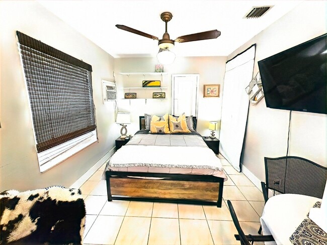 Foto del edificio - 903 SE 14th St