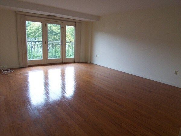 Foto del edificio - 1 Watermill Pl
