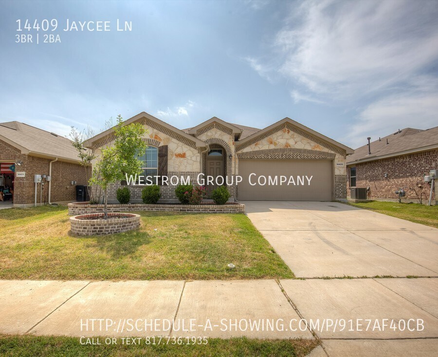 Foto principal - 14409 Jaycee Lane (Northwest ISD)