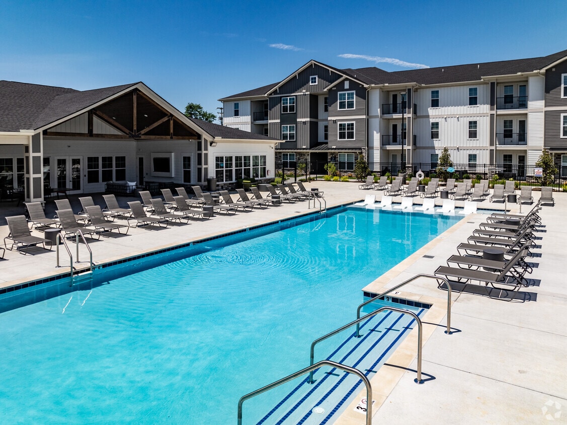 The Mill at White House Apartments in White House, TN