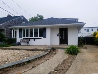 Building Photo - 456 Lincoln Blvd