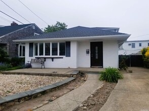 Building Photo - 456 Lincoln Blvd