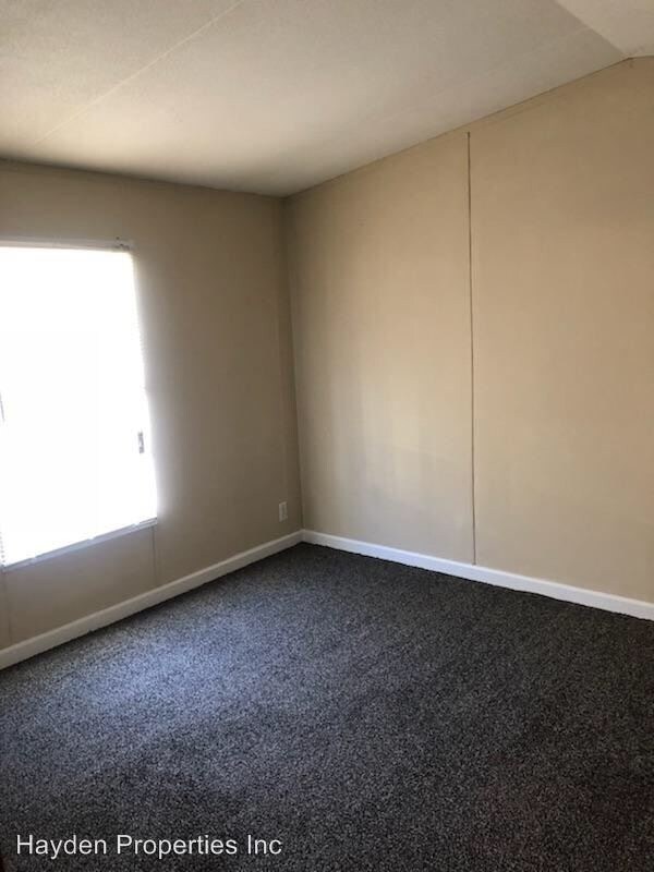 Building Photo - 2 br, 1 bath House - 111 Ponds Lane