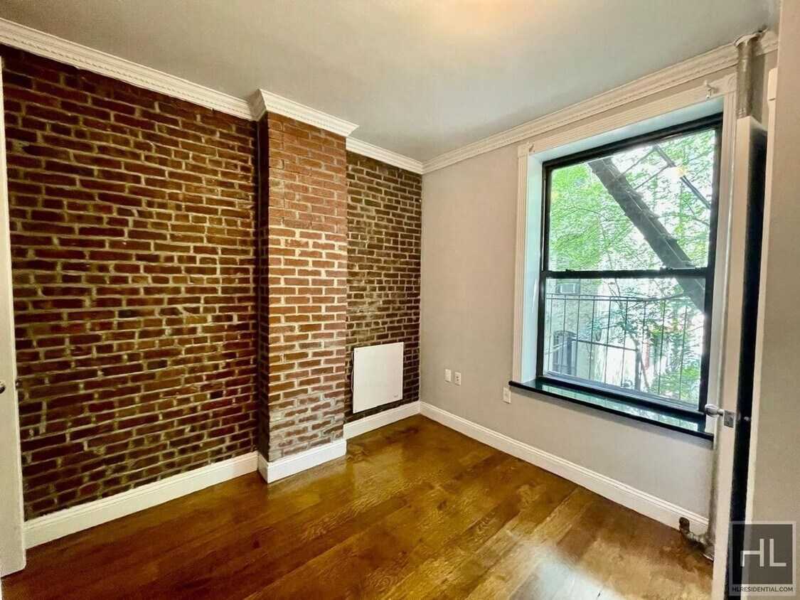 Primary Photo - West 103rd Street