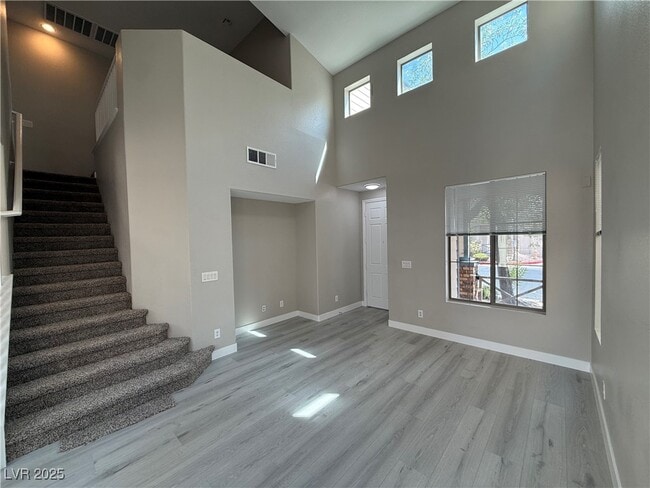 Building Photo - 8181 Altamont Ridge St