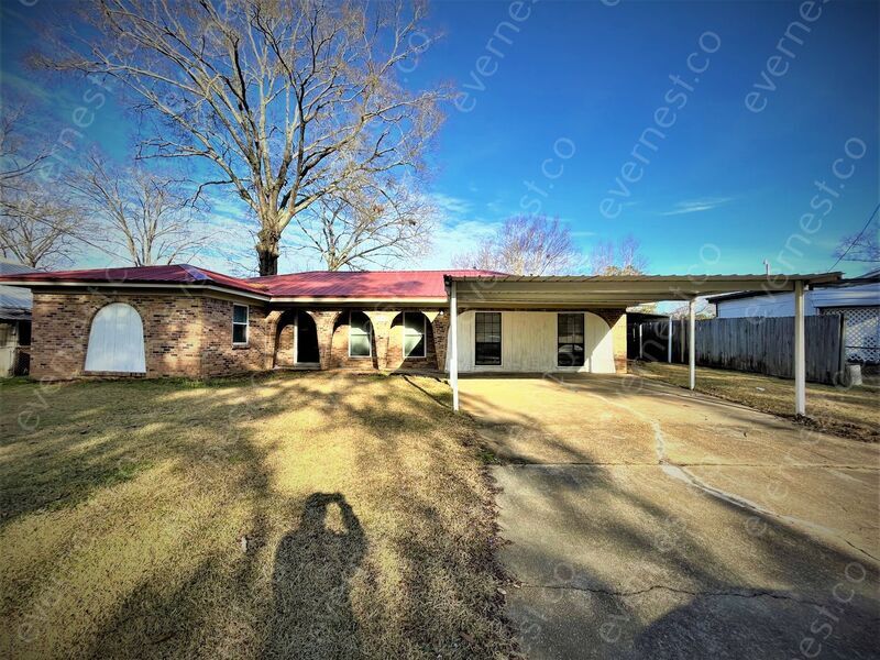 Primary Photo - 3632 Old Brandon Rd