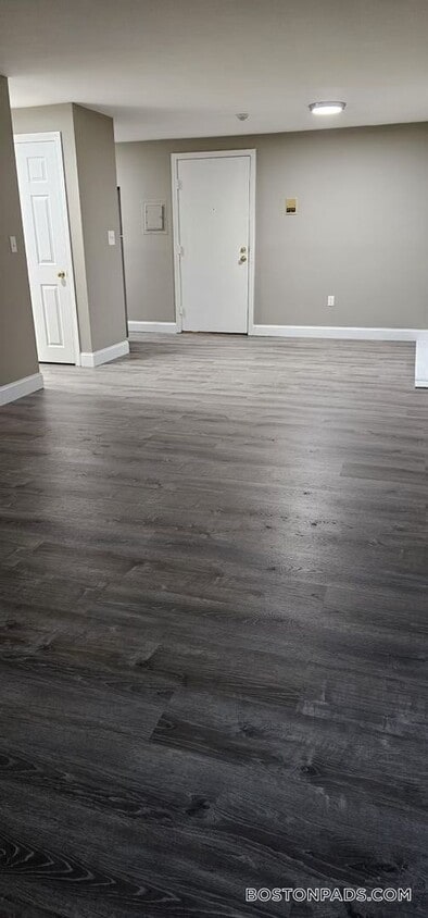 Foto principal - 169 Aiken Ave