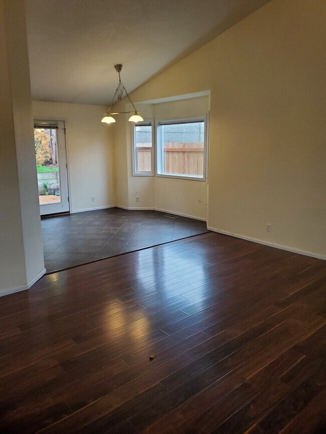 Foto del edificio - 3611 Berkshire St