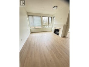 Building Photo - 2602 Whiteley Ct