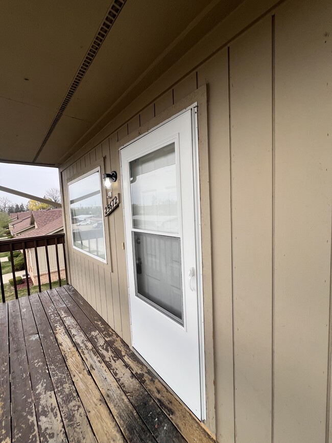 Building Photo - 25672 Lira Ln