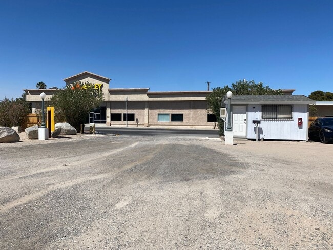 Building Photo - Sands Mobile Park