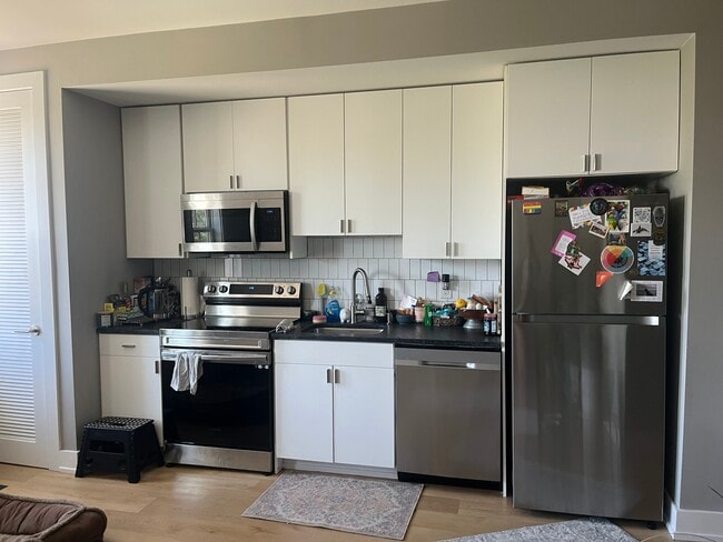 Kitchen - 1704 Church St